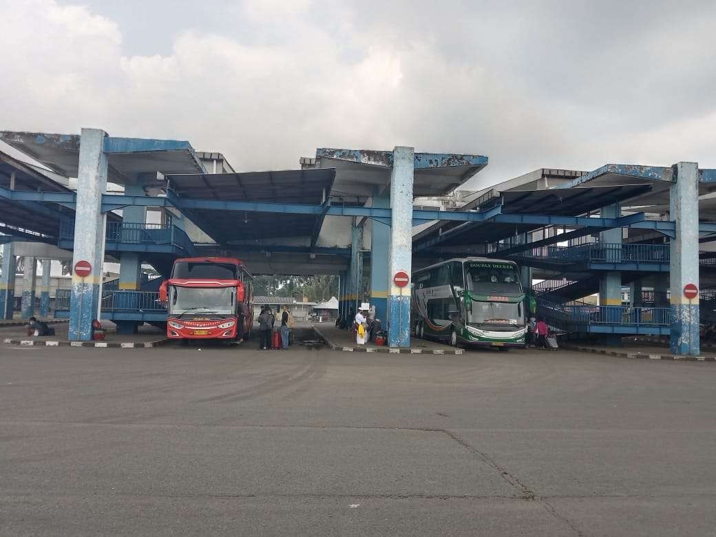 Suasana Terminal Arjosari Kota Malang. (Foto: Lalu Theo/Ngopibareng.id)