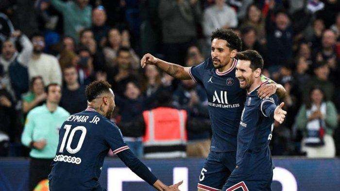 Selebrasi Lionel Messi usai mencetak gol untuk PSG. (Foto: Twitter PSG)