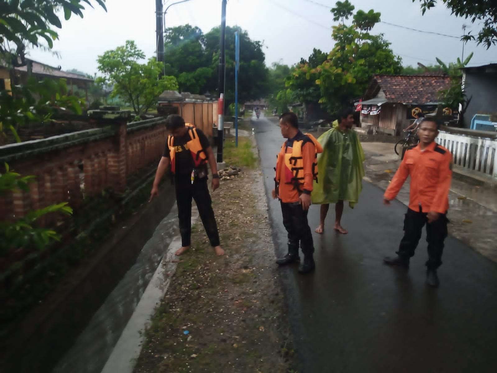 Selokan lokasi korban terpeleset hingga akhirnya hanyut. (Foto: Istimewa)