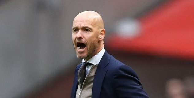 Erik ten Hag mengisyaratkan akan menjual lima pemain intinya. (Foto: Twitter)