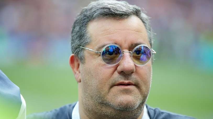 Agen pemain ternama, Mino Raiola, sempat dikabarkan meninggal. (Foto: Twitter)