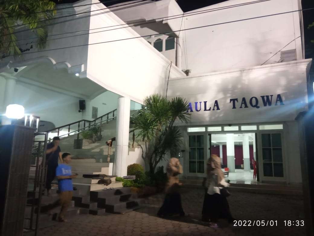 Masjid At Taqwa Jalan Teuku Umar, Kecamatan Kota Bojonegoro, Jawa Timur. (Foto: Sujatmiko/Ngopibareng.id)