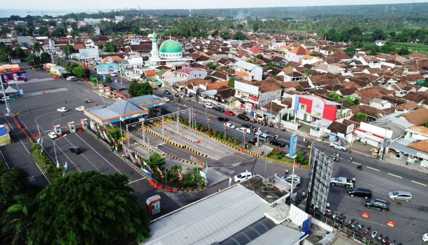 Situasi di pintu masuk Pelabuhan Penyeberangan Ketapang, Banyuwangi (Foto: istimewa)