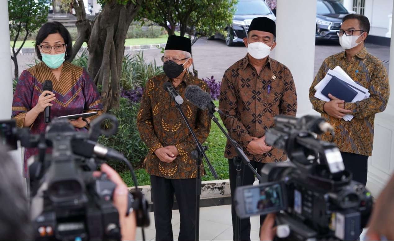 Wapres KH Ma'ruf Amin didampingi beberapa menteri menjelaskan target pemerintah hadapi stunting (Foto :Setwapres)