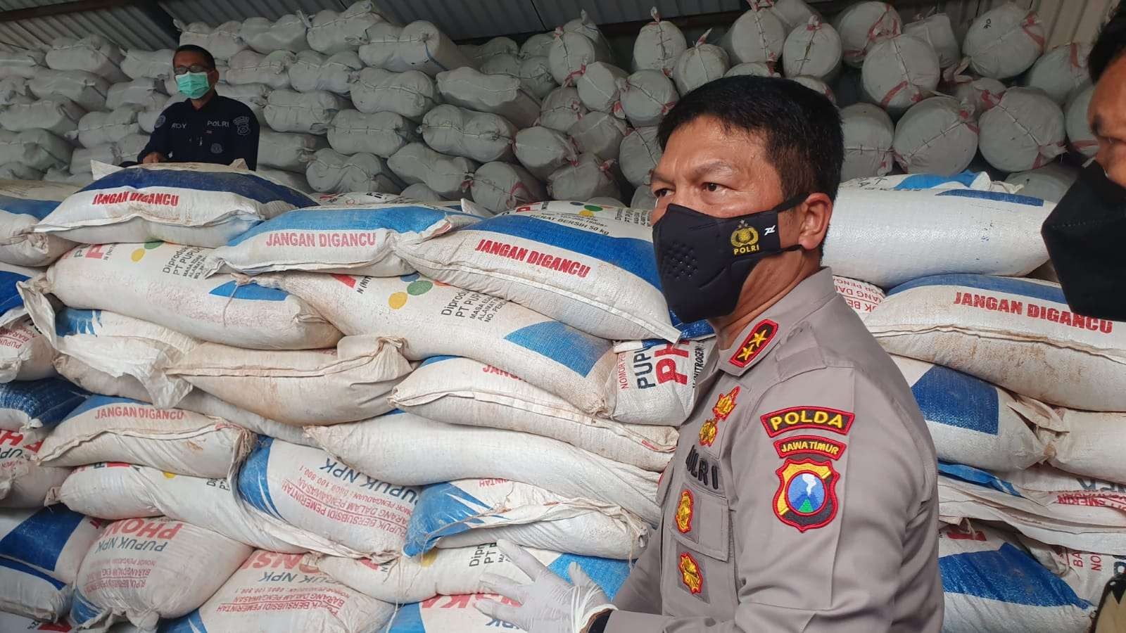 Kapolda Jatim, Irjen Pol Nico Afinta di Mapolda Jatim, Surabaya, Senin 16 Mei 2022. (Foto: ist)