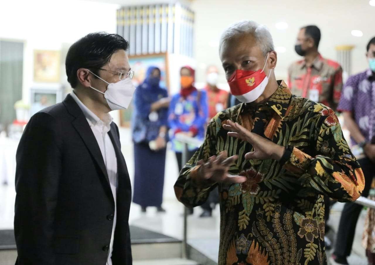 Menteri Keuangan Singapura Lawrence Wong bertemu Gubernur Ganjar. (Foto: Dok Jateng)