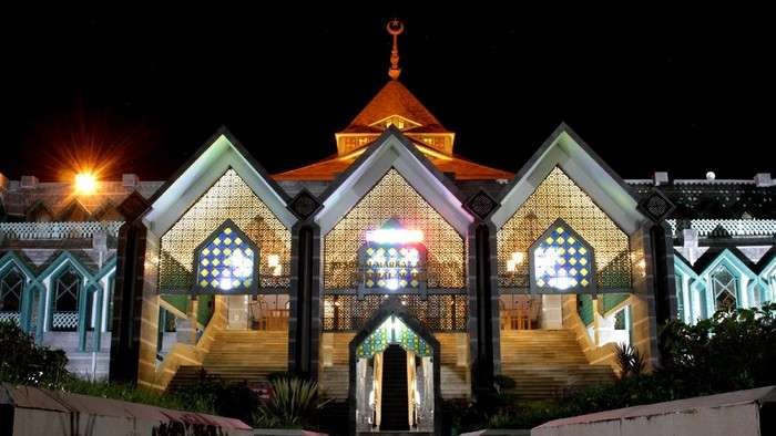 Masjid Al-Markas Makassar, Sulawesi Selatan. (Foto: Istimewa)