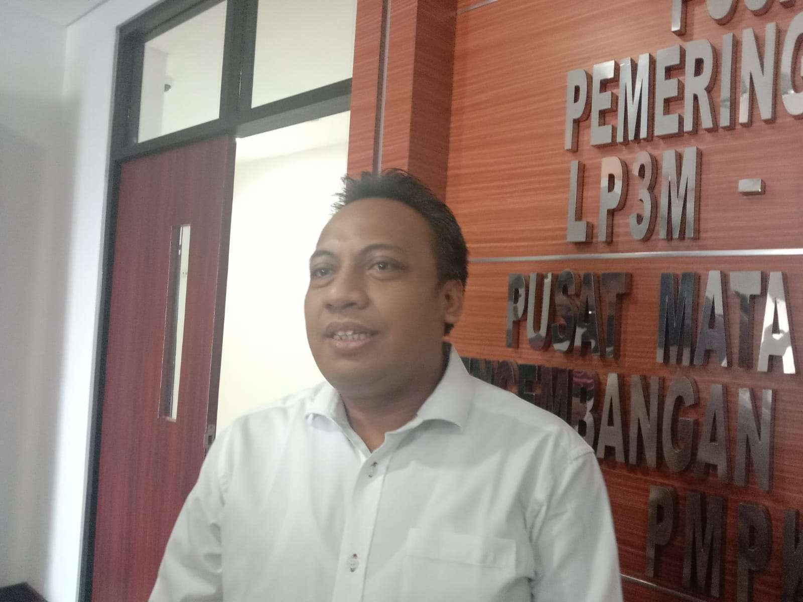 Kepala UPT PKM UB, Muhammad Anas saat berada di kantornya (Foto: Lalu Theo/ngopibareng.id)