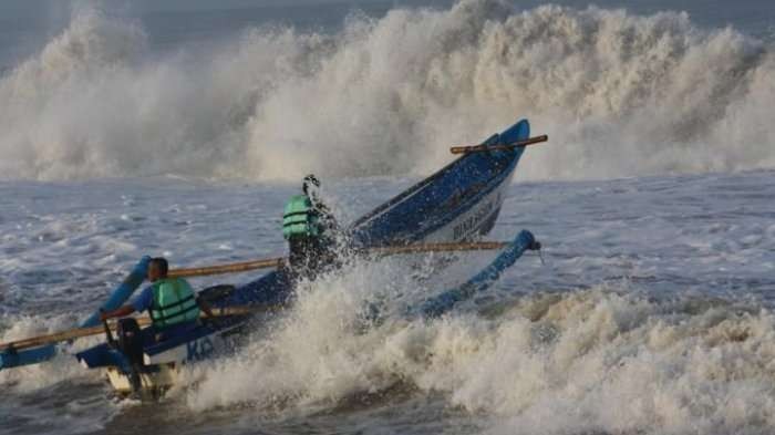 Ilustrasi gelombang laut yang tinggi. (Foto: Istimewa)