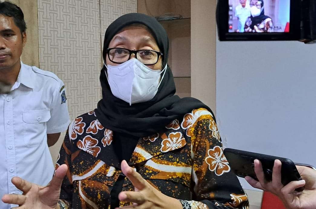 Kepala Dinas Kebudayaan, Kepemudaan dan Olahraga serta Pariwisata (DKKORP) Surabaya, Wiwiek Widayati saat ditemui di kantor ex-Humas Kota Surabaya. (Foto: Pita Sari/Ngopibareng.id)