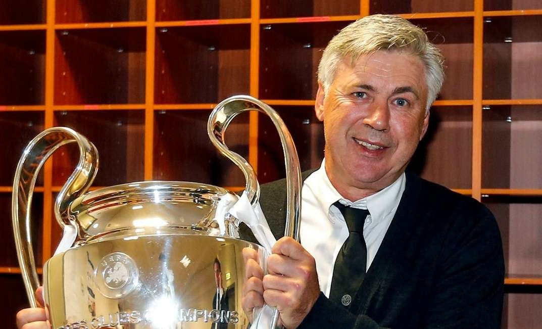 Pelatih Real Madrid, Carlo Ancelotti, saat memenangkan Liga Champions pertamanya bersama Real Madrid di musim 2013-2014