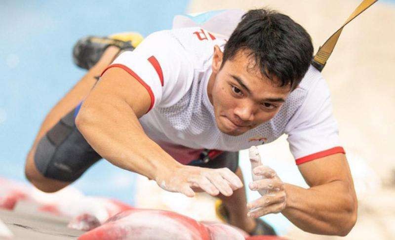 Kiromal Katibin pecahkan rekor dunia nomor speed putra dengan 5,10 detik saat berlaga pada babak kualifikasi di World Cup International Sport Climbing (IFSC). (Foto: Ant)