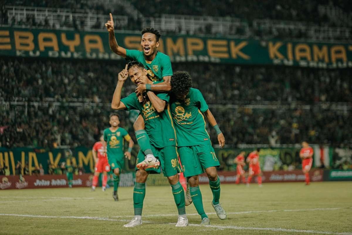 Pemain Persebaya pada pertandingan uji coba kontra Persis Solo beberapa waktu lalu