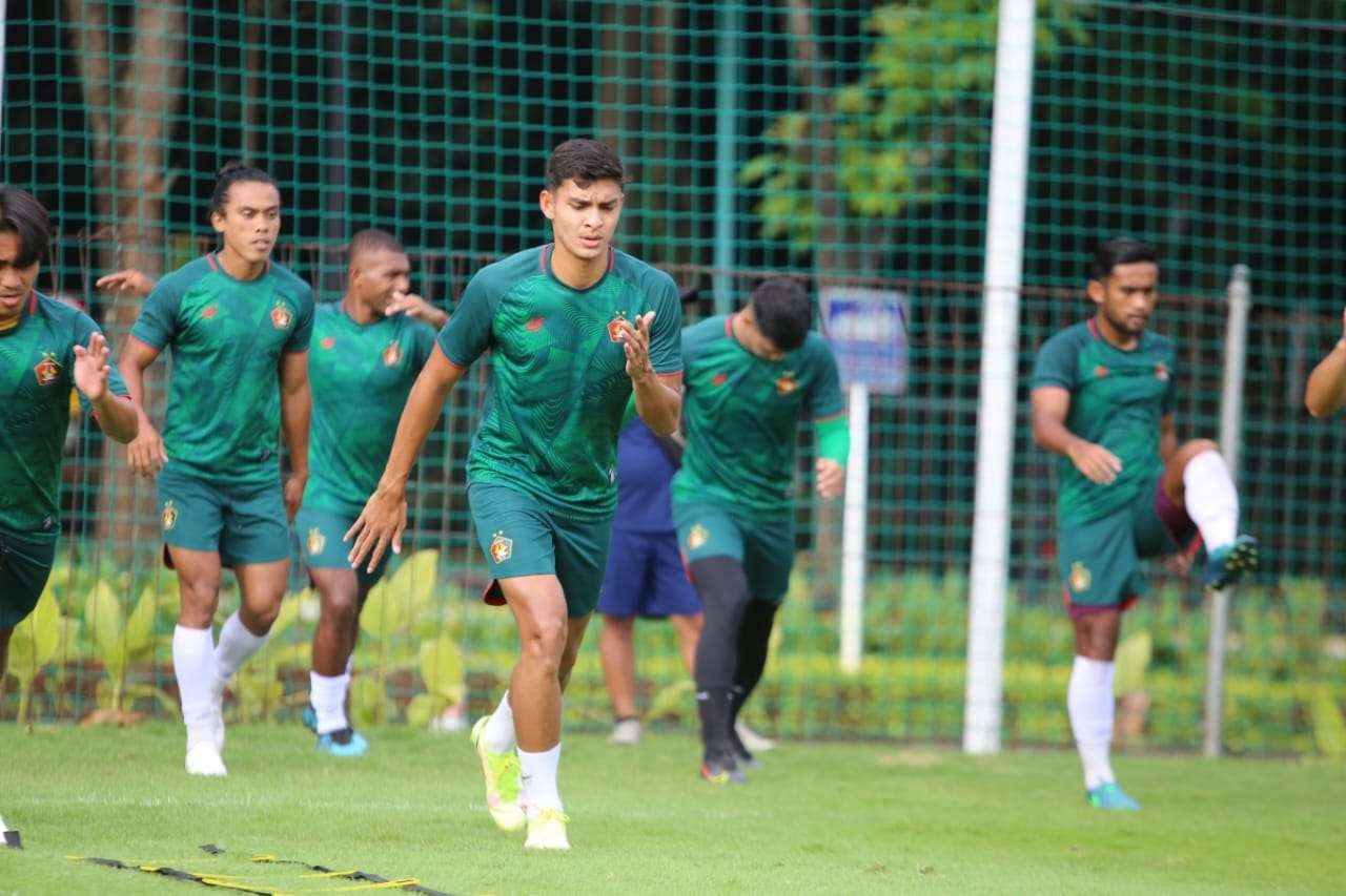 Penyerang muda M Ridwan mulai bergabung bersama Persik Kediri di lapangan ABC Senayan. (Foto: Istimewa)