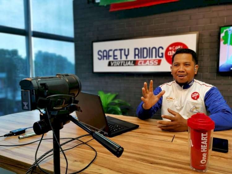 Webinar Online Safety Riding MPM Honda. (Foto: MPM Honda Jatim)