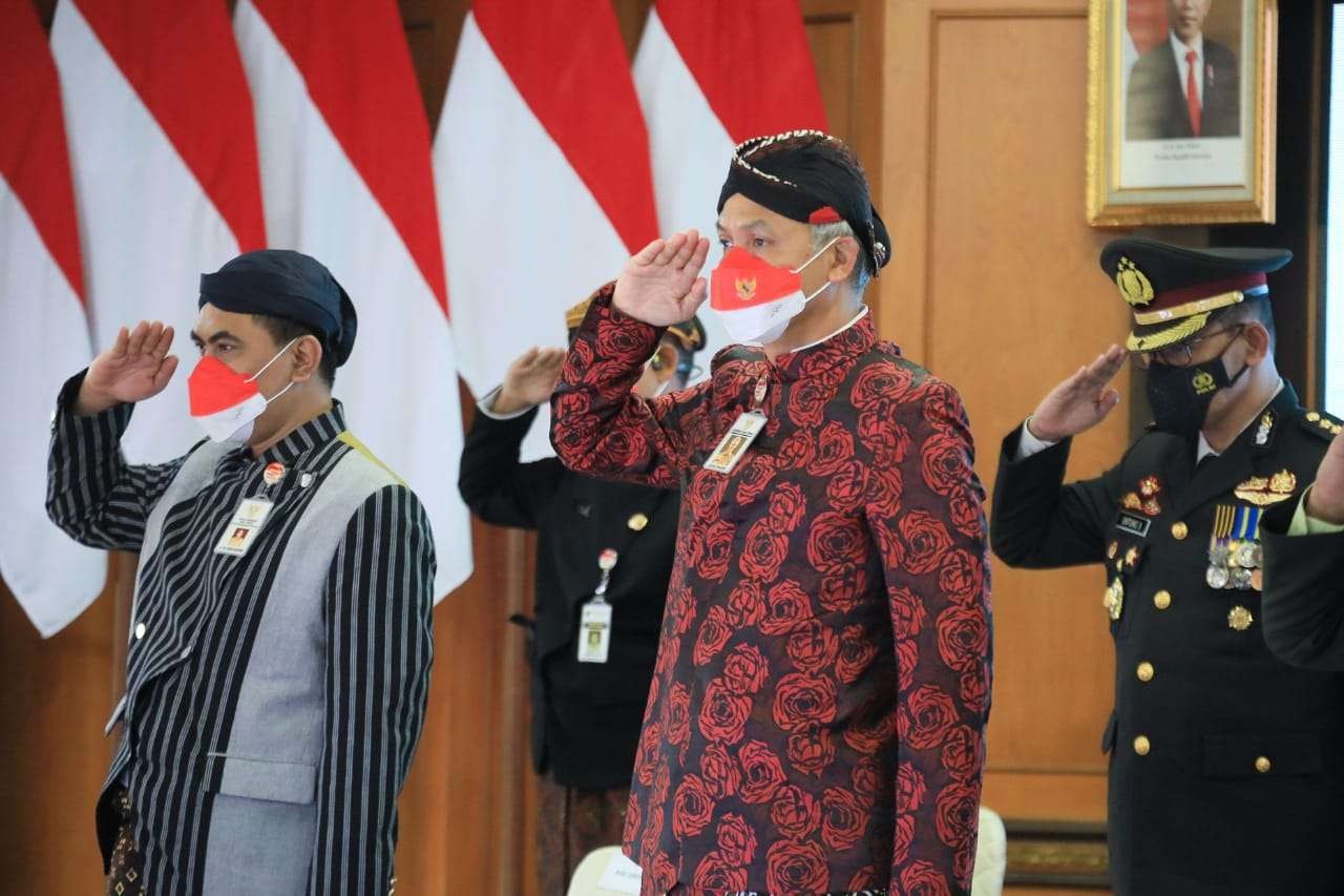 Gubernur Ganjar saat menghadiri upacara peringatan Hari Lahir Pancasila. (Foto: Istimewa)