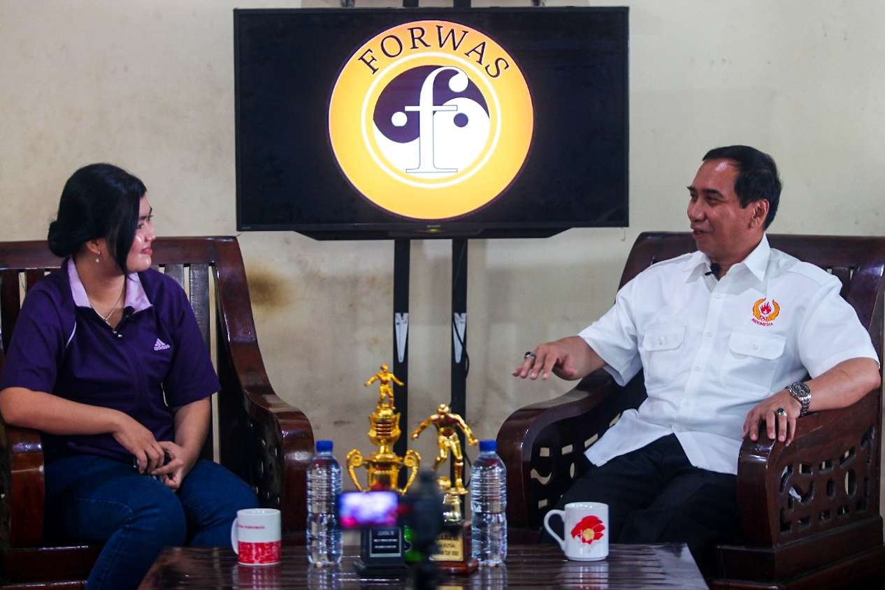 Ketua KONI Sidoarjo, Franky Effendi (baju putih). (Foto: Aini Arifin/Ngopibareng.id)