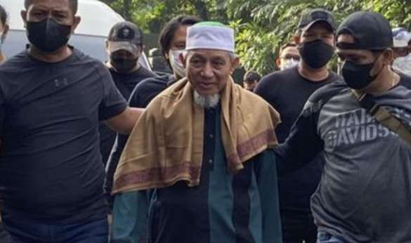 Pimpinan Khilafatul Muslimin, Abdul Qadir Hasan Baraja dijadikan tersangka. (Foto: Istimewa)