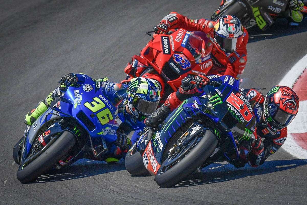 Paket aerodinamika dan elektronik berlebihan membuat MotoGP minim aksi salip menyalip. (Foto: Istimewa)