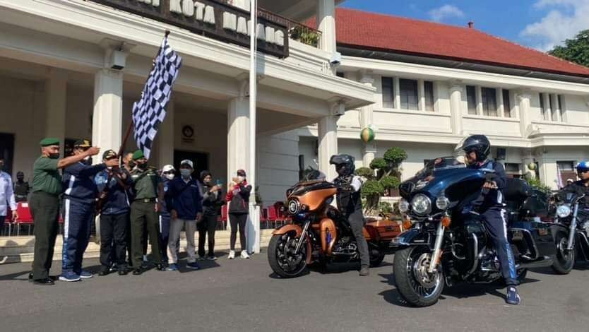 Pelepasan Kontingen Atlet Kota Malang untuk Porprov Jatim 2022 (Foto: Lalu Theo/ngopibareng.id)