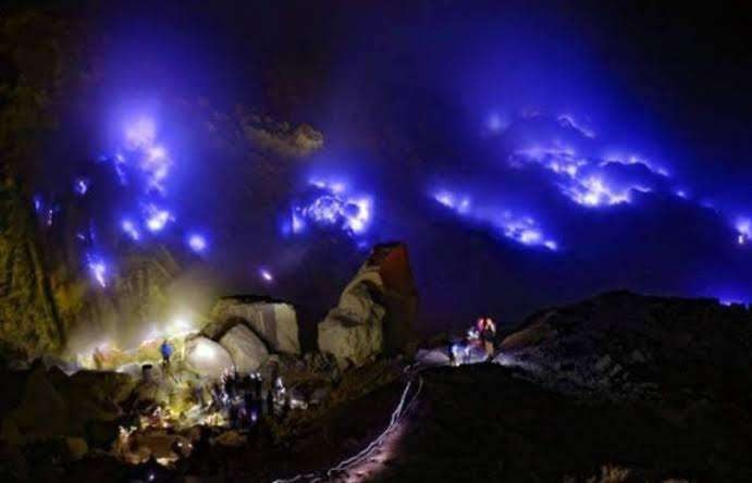 Kawah Ijen Blue Fire akan menjadi tempat pengambilan api Porprov VII Jatim 2022, Senin 20 Juni 2022. (Foto: Istimewa)