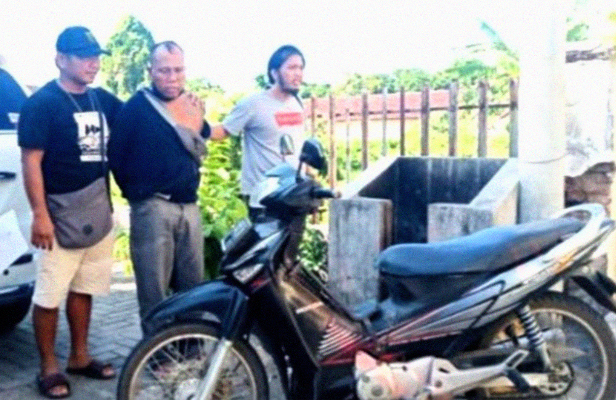 Pelaku curanmor delapan kali di Situbondo dibekuk polisi. (Foto: Guido Saphan/Ngopibareng.id)