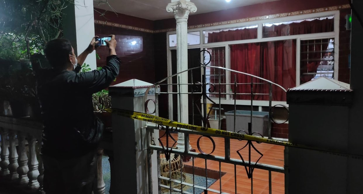 Rumah ditemukannya jenazah bayi yang sudah membusuk (Foto: Andhi Dwi/Ngopibareng.id)