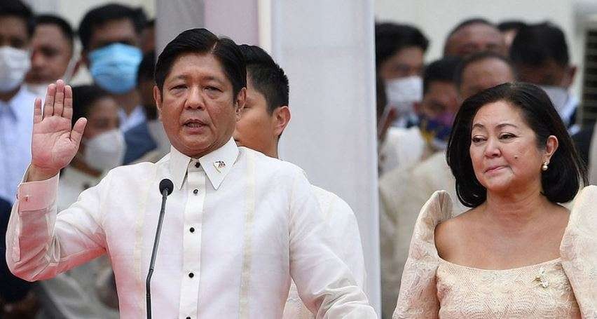 Pelantikan Ferdinand Romualdez Marcos Jr alias Bongbong sebagai Presiden Filipina ke-17. (Foto: Twitter @bongbongmarcos)