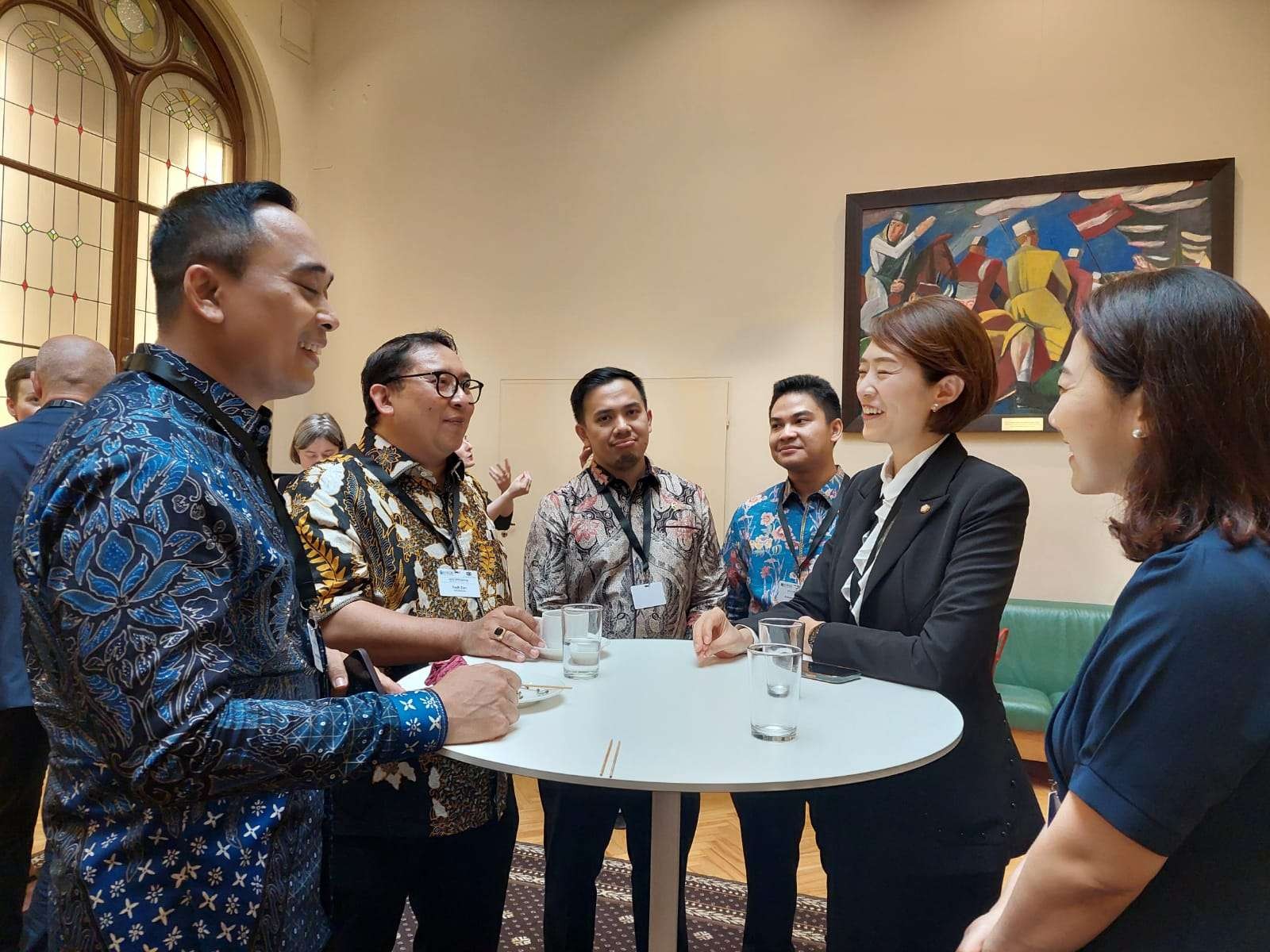 Irine Yusiana Roba Putri, anggota Badan Kerja Sama Antar Parlemen (BKSAP) DPR-RI pada ‘Parliamentary workshop – Responding to the Challenges of the Digital Future in a Post-COVID World”, dari Riga, Latvia, Swedia. (Foto: Istimewa)