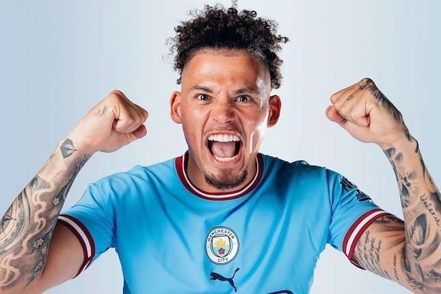 Kalvin Phillips resmi diumumkan sebagai pemain baru Manchester City. (Foto: Twitter)