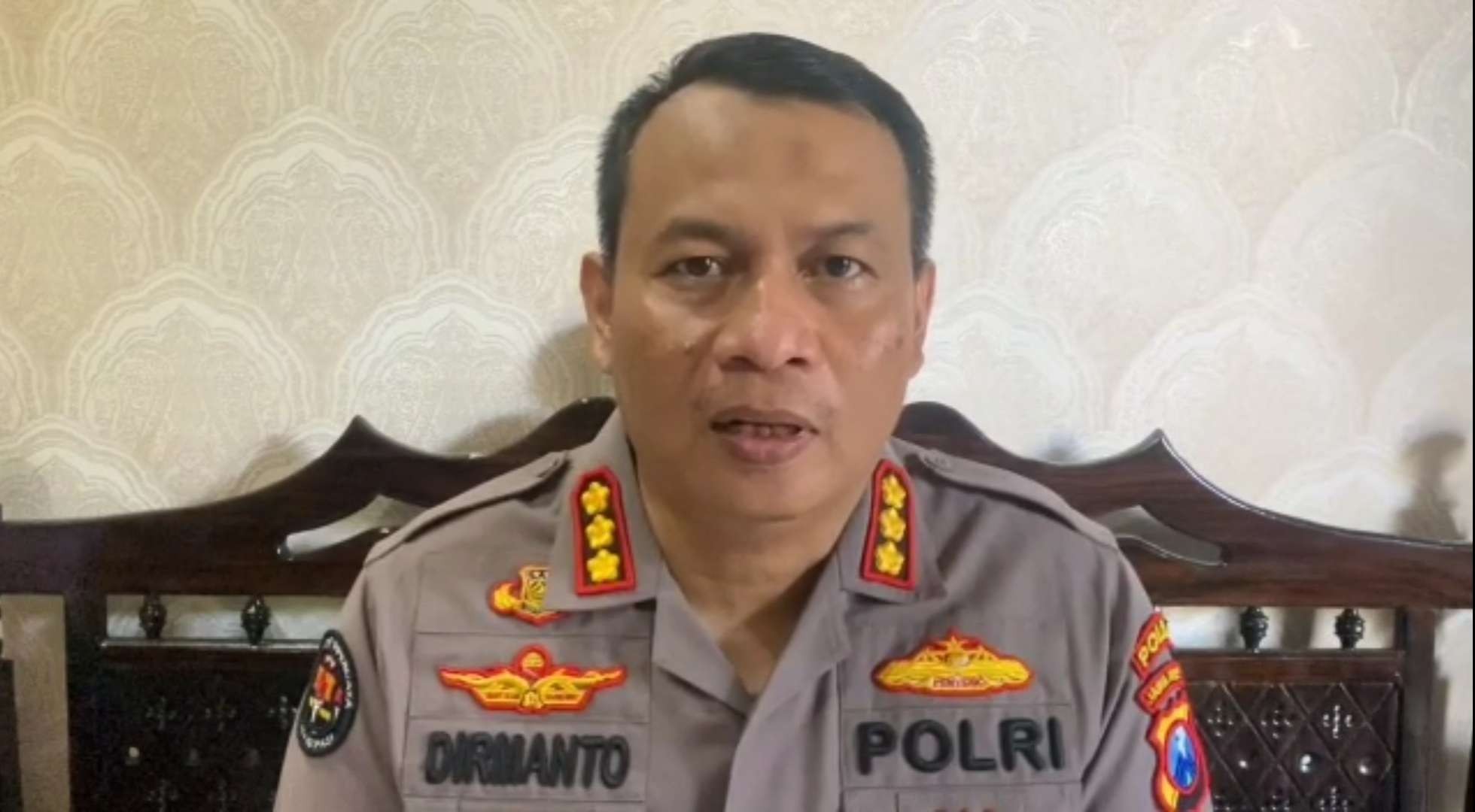 Kabid Humas Polda Jatim, Kombes Pol Dirmanto menegaskan, pihaknya tetap memburu MSA, putra kiai ponpes di Desa Losari, Kecamatan Ploso, Jombang, telah ditetapkan oleh penyidik Ditreskrimum Polda Jatim, sebagai buron kasus pencabulan santriwatinya. (Foto: Tangkapan layar)