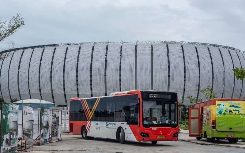 Jemaah salat Idul Adha di JIS wajib vaksin booster. Tersedia layanan bus gratis untuk menghindari kemacetan. (Foto: Istimewa)