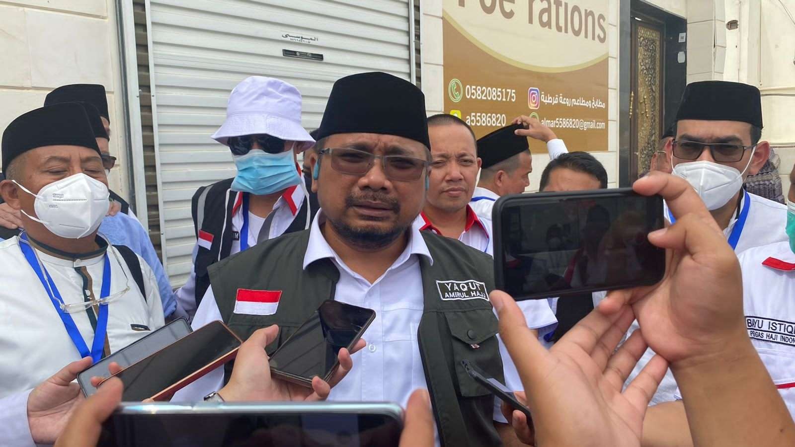 Menteri Agama sekaligus Amirul Hajj Yaqut Cholil Qoumas kembali melakukan pengecekan katering bagi jemaah haji.  (Foto: Istimewa)