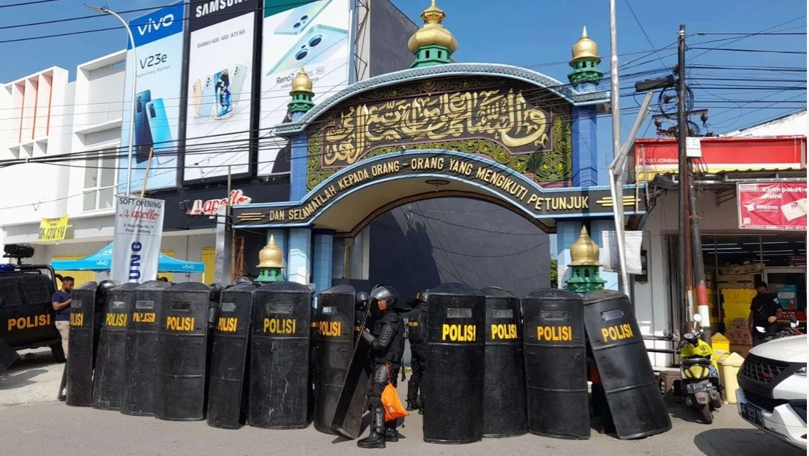 Pondok Pesantren (Ponpes) Shiddiqiyyah sempat dicabut izinnya, dan kini sudah dibatalkan demi santri dan santriwati yang menempuh pendidikan. (Foto: Mardiansyah/Ngopibareng.id)