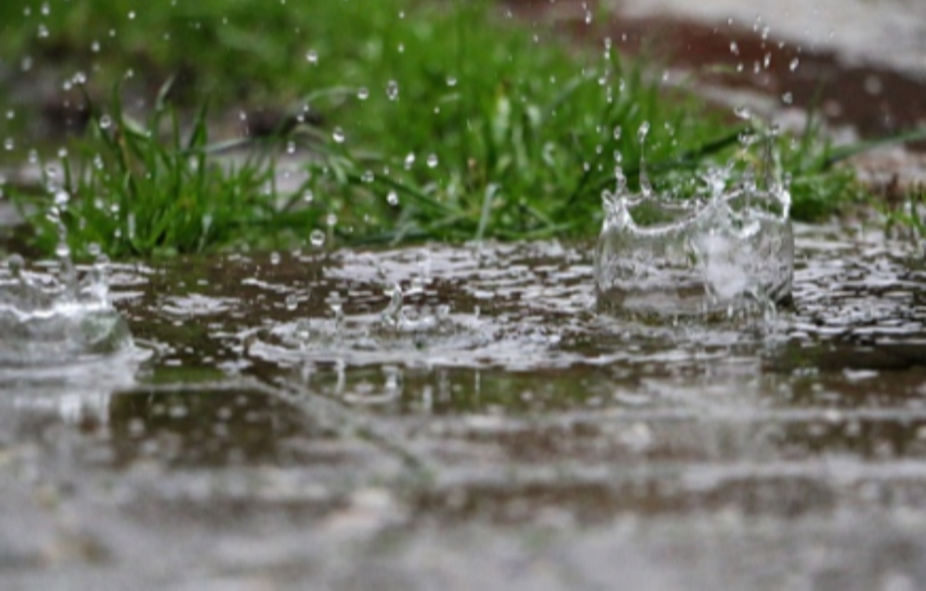 Badan Meteorologi, Klimatologi, dan Geofisika (BMKG) Juanda memprakirakan sejumlah wilayah di Jawa Timur akan diguyur hujan pada Selasa, 14 Juli 2022. Di antaranya Surabaya dan Sidoarjo. (Foto: unsplash)