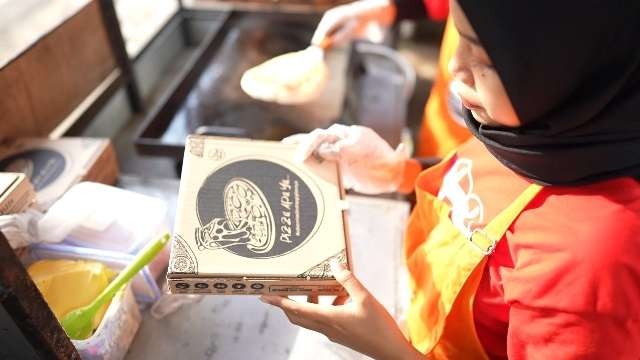 Pizza produk UMKM Pekalongan yang berhasil angkat kemiskinan di Jateng. (Foto: Istimewa)