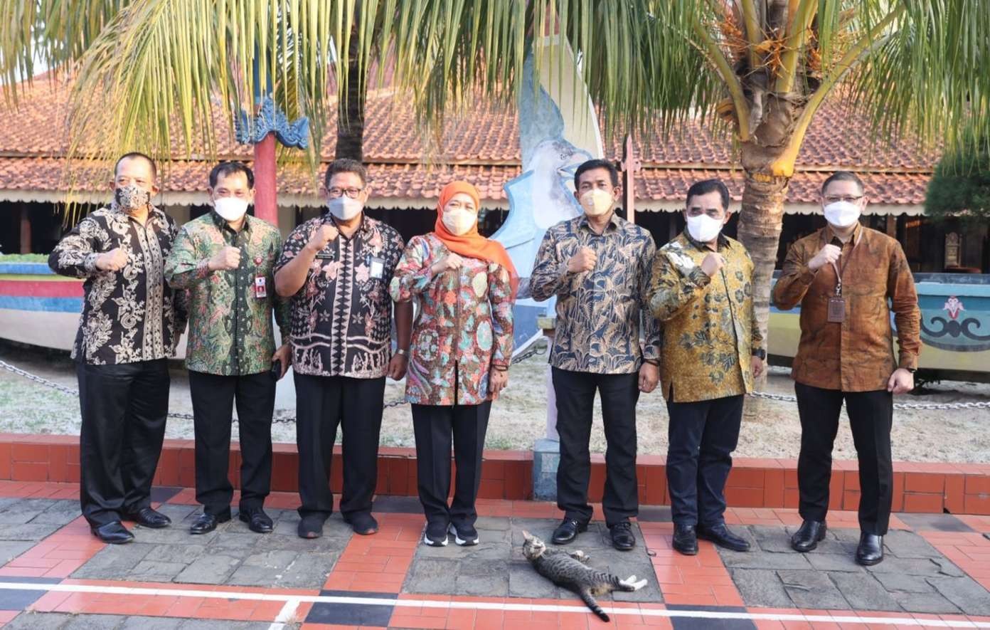 Gubernur Jawa Timur Khofifah Indar Parawansa di Anjungan Jatim Taman Mini Indonesia Indah (Foto: Istimewa)