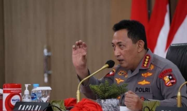 Kapolri Jenderal Polisi Listyo Sigit setuju jasad Brigadur J diotopsi ulang untuk mendapatkan kepastian hukum  penyebab kematian  J yang masih misteti ( foto: istimewa)