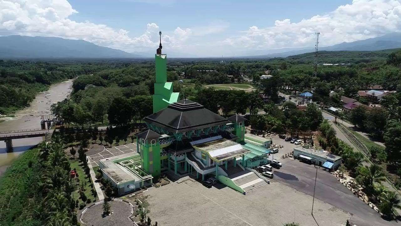 Masjid Agung Nur Ala Nur Panyambungan Mandailing Natal Sumatera Utara. (Foto: Istimewa)