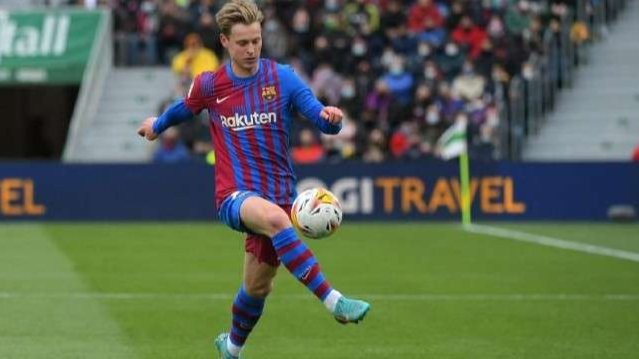 MU siapkan penawaran terakhir untuk boyong Frenkie De Jong dari Barcelona. (Foto: AFP)