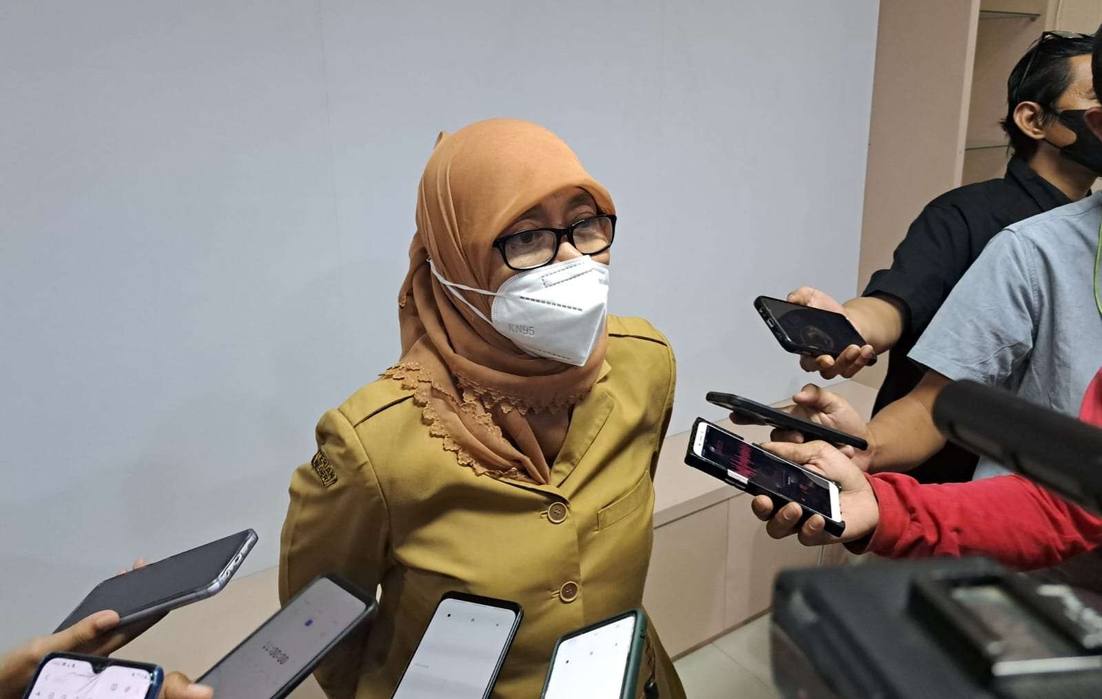 Kepala Dinas Kebudayaan, Kepemudaan, dan Olahraga serta Pariwisata Kota Surabaya Wiwiek Widayati saat ditemui di kantor ex humas. (Foto: Pita Sari/Ngopibareng.id)