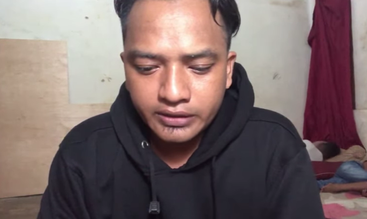 Pencipta lagu Joko Tingkir Ngombe Dawet menyampaikan permintaan maaf soal ketidaktahuannya soal pemakaian nama Joko Tingkir yang merujuk ke Sultan Hadiwijaya. (Foto: Tangkapan layar YouTube Tama Halu 008)