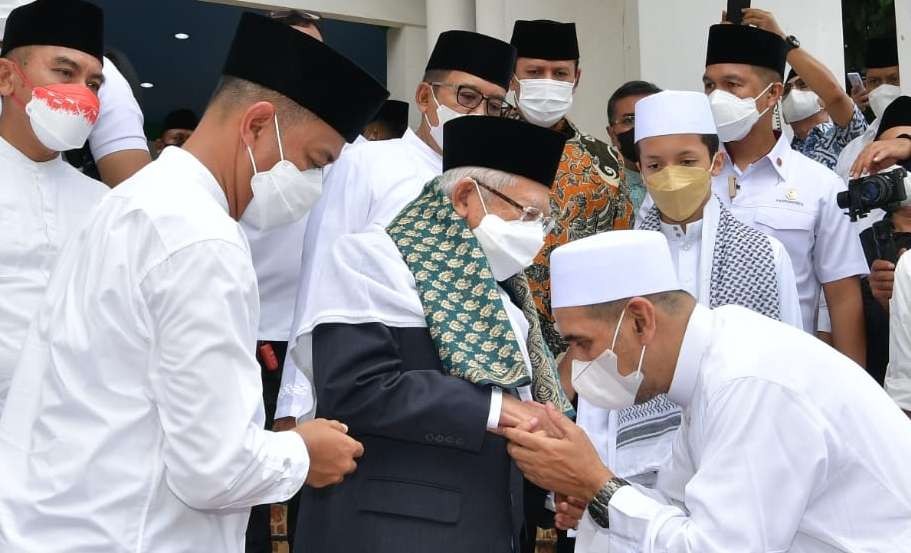 Wapres KH Ma'ruf Amin hadiri Milad Majelis Dzikir Riyadhul Jannah ke-16 dan Haul Akbar Habib Umar Bin Hood Alatas di Masjid Syech Muhammad Yusuf, Margonda Raya, Depok, (Foto: Setwapres)