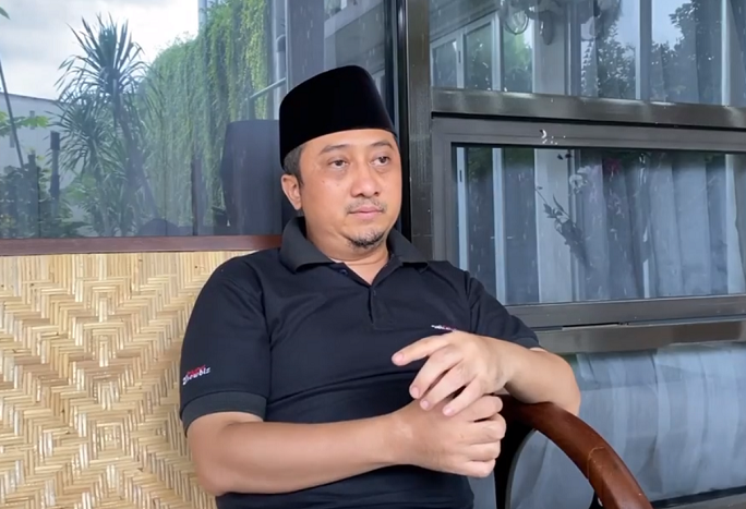 Rumah Ustadz Yusuf Mansur di kawasan Cipondoh, Tangerang, kembali digeruduk massa. Mereka mengatasnamakan korban investasi batu bara. (Foto: Instagram @yusufmansurnew)