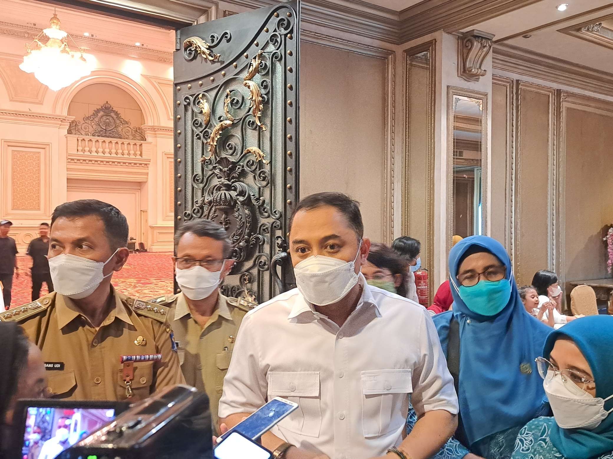 Walikota Surabaya, Eri Cahyadi saat ditemui beberapa waktu lalu. (Foto: Pita Sari/Ngopibareng.id)