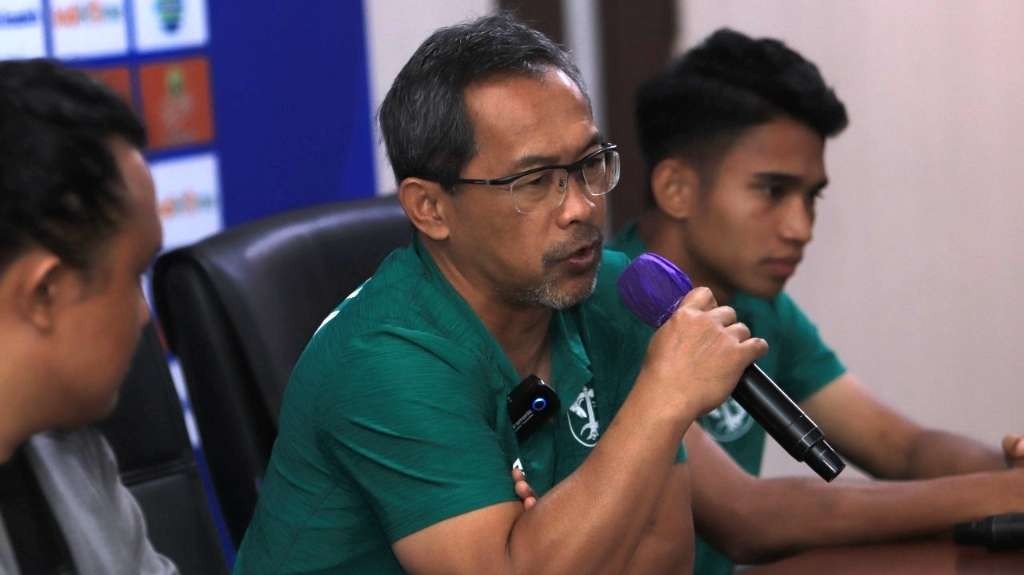 Pelatih Persebaya, Aji Santoso. (Foto: Fariz Yarbo/Ngopibareng.id)