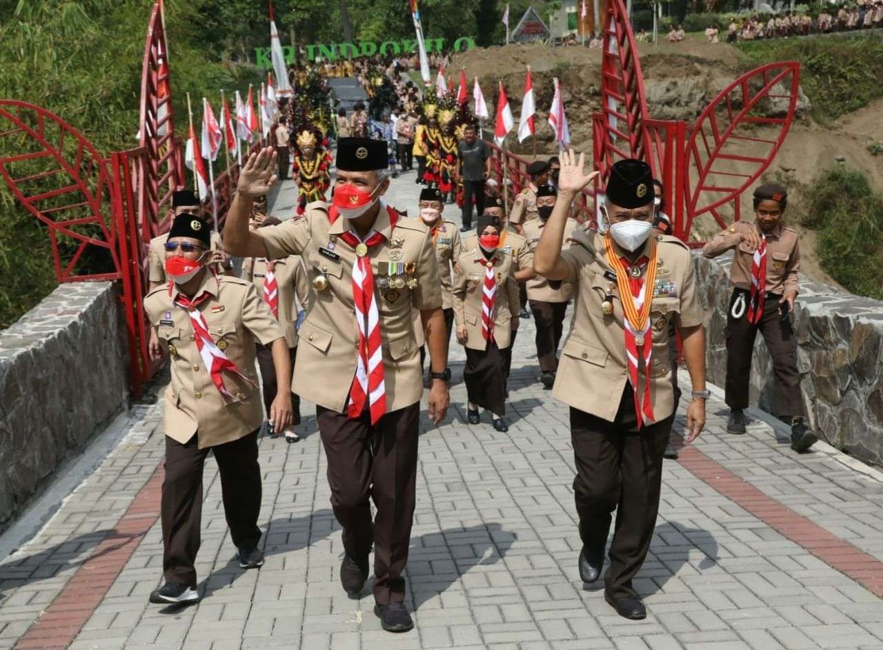 Gubernur Jawa Tengah Ganjar Pranowo mengatakan kontribusi gerakan Pramuka di Jawa Tengah cukup besar dalam membantu masyarakat. (Foto: ist)