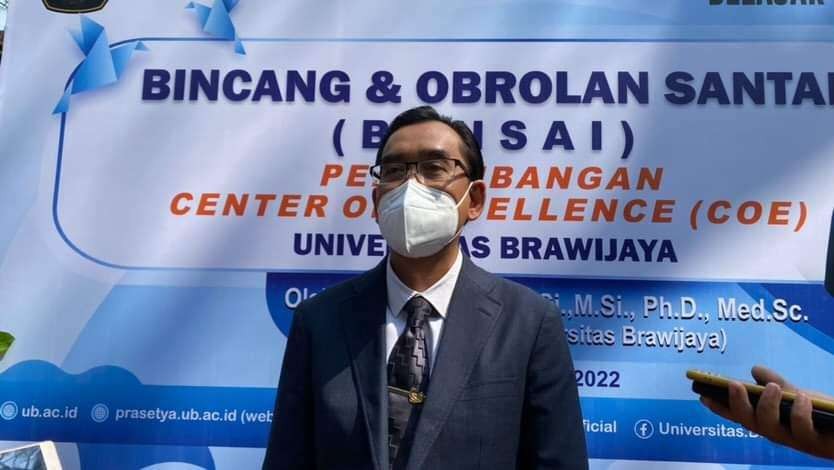 Rektor Universitas Brawijaya (UB), Widodo jamin penerimaan mahasiswa baru jalur mandiri bebas suap. (Foto: Lalu Theo/Ngopibareng.id)