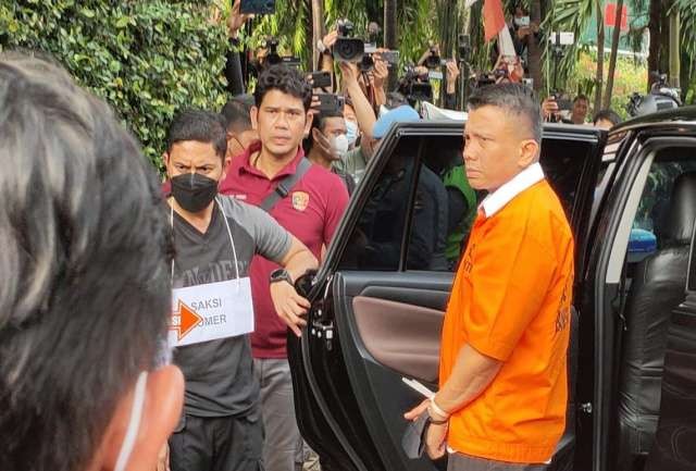 Ferdy Sambo saat mengikuti rekonstruksi di rumahnya di Duren Tiga, Jakarta Selatan (Foto: Gatra.com)