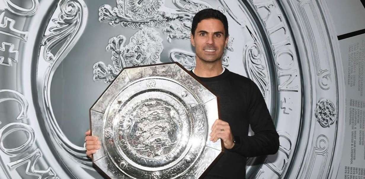 Pelatih Arsenal, Mikel Arteta, akui para pemainnya dalam kepercayaan diri tinggi saat bertolak ke markas Manchester United. (Foto: Twitter/@m88arteta)